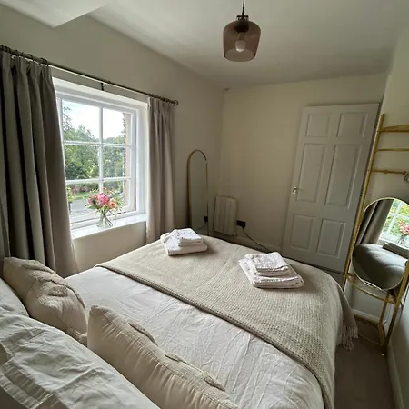 Croft Courtyard, Ambleside